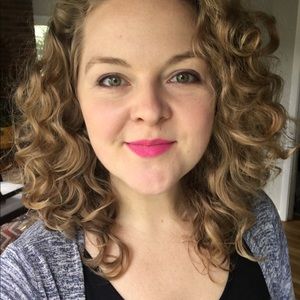 Meet your Posher, Monica